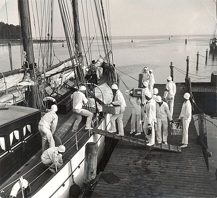 segelpaeckchen_naeheres_unklar_1973